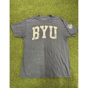 BYU  T Shirt Mens XL Gray Short Sleeve Crew Neck Pullover The Cougars‎